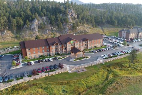 holiday inn express custer south dakota|Iba pa.